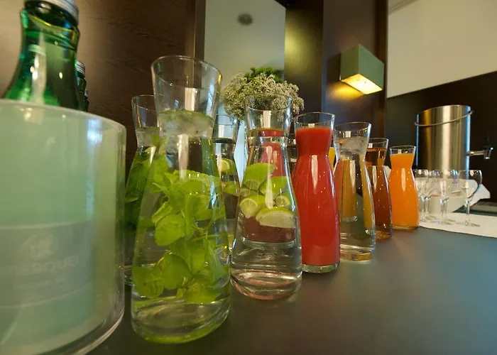 ライナーズ ホテル 4*